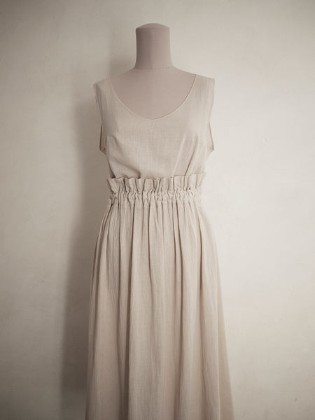 Skirt and top in cotton Batiste by MME A-S DÅVIK 2019