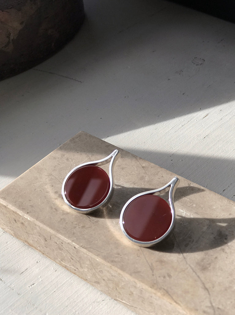 FIRM FLAT CARNELIAN EARRINGS