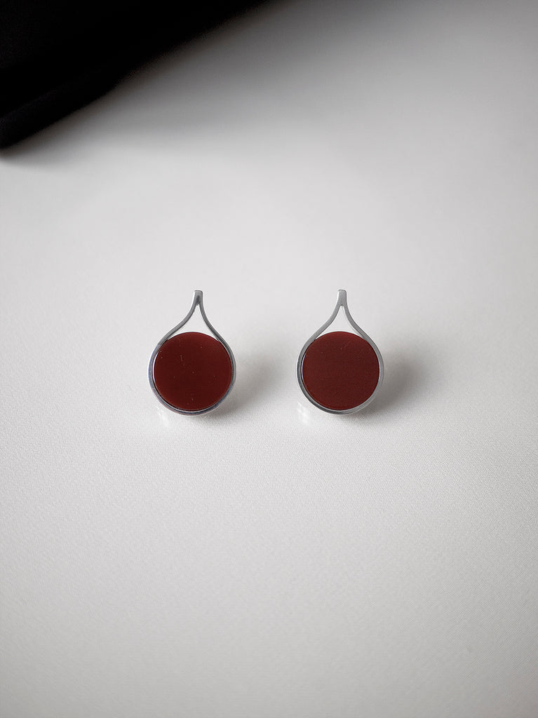 FIRM FLAT CARNELIAN EARRINGS