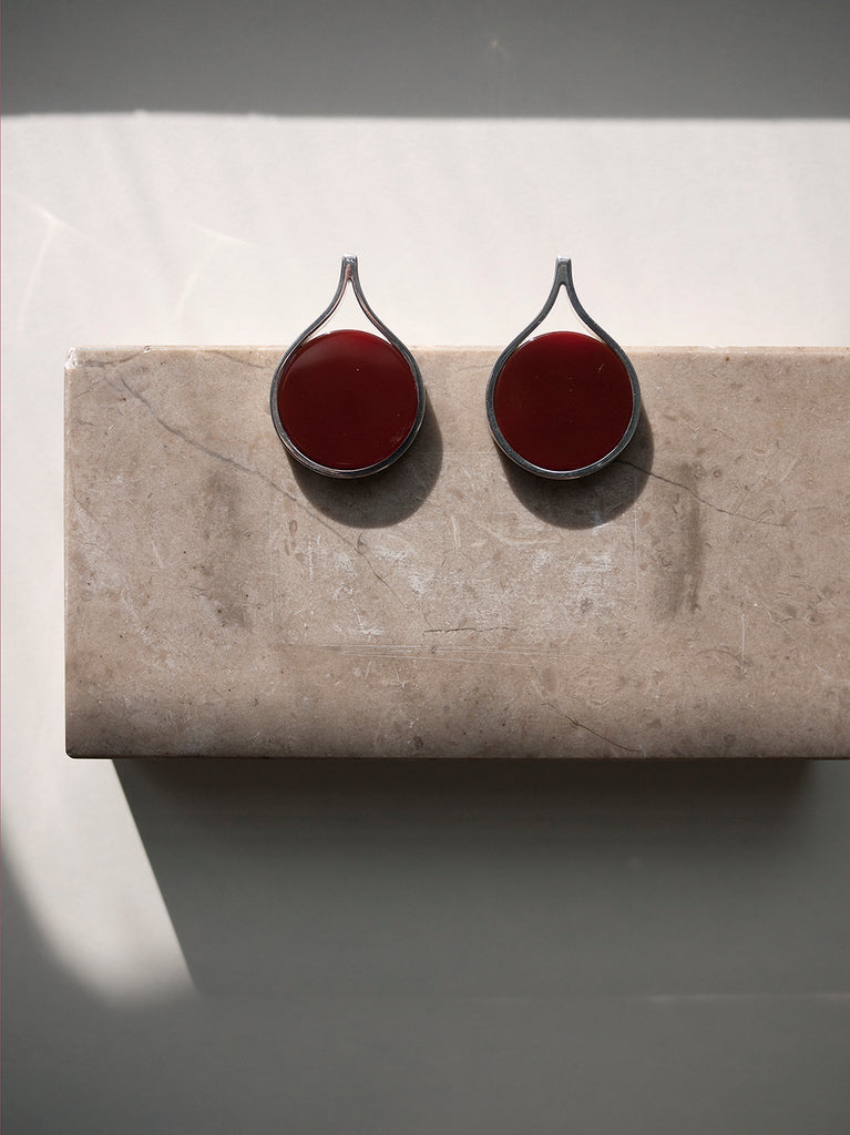 FIRM FLAT CARNELIAN EARRINGS
