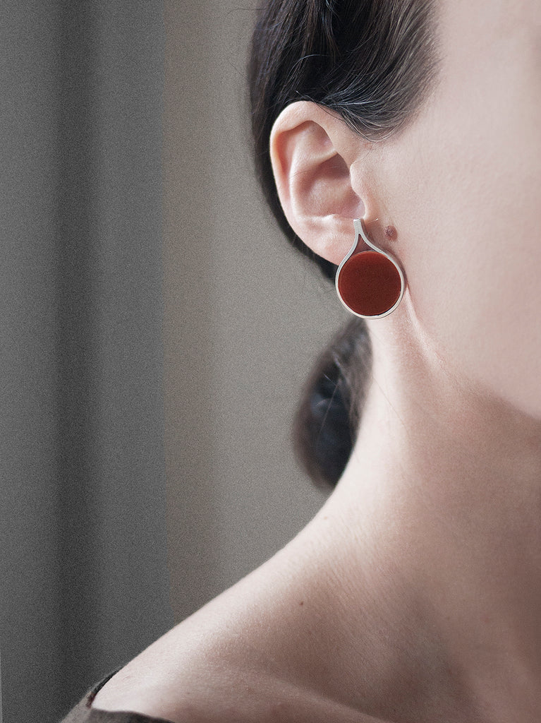 FIRM FLAT CARNELIAN EARRINGS
