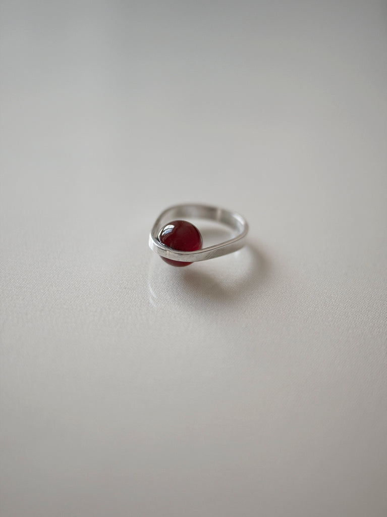 CARNELIAN ORB RING