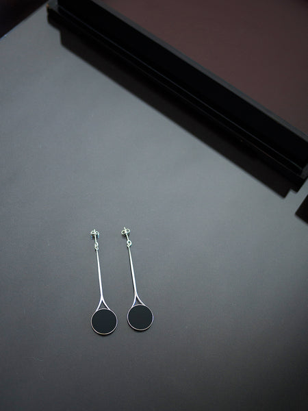 TALL FLAT ONYX EARRINGS